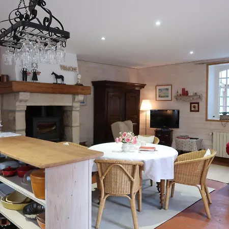 Holiday Le Chateau - Aux400